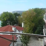 Appartement House