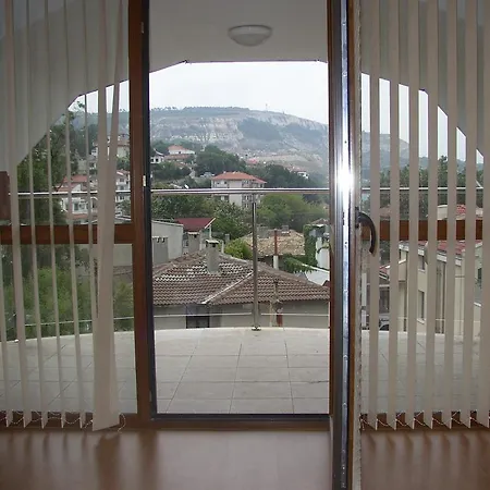 Apartament House