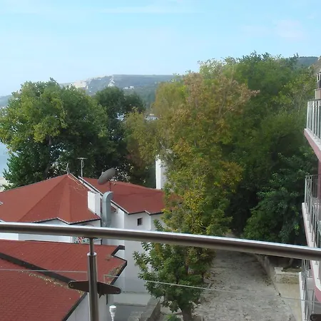 Apartament House